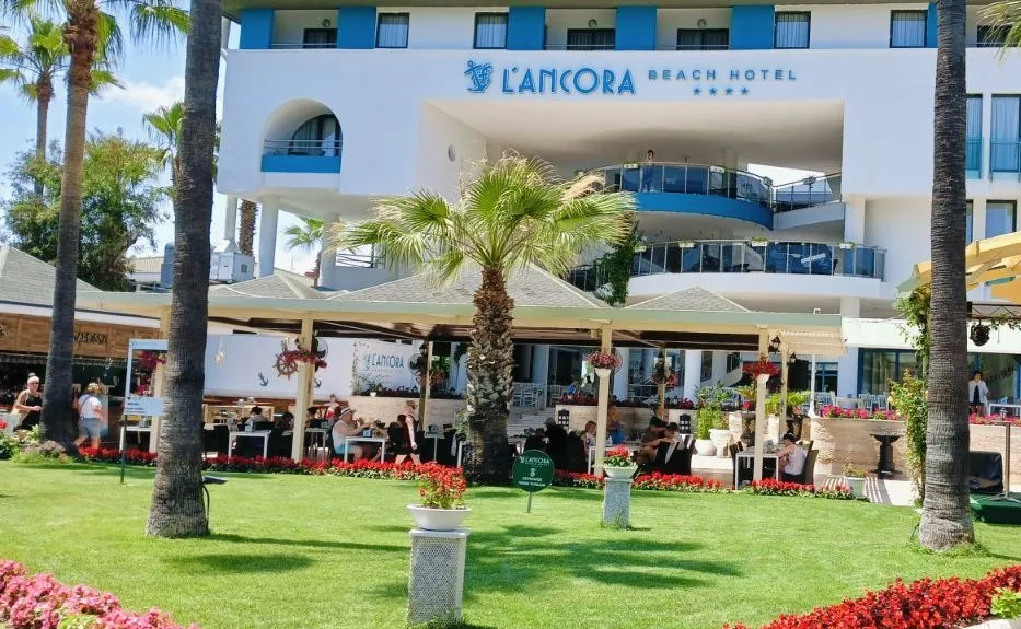 Lancora Beach Hotel фото 41
