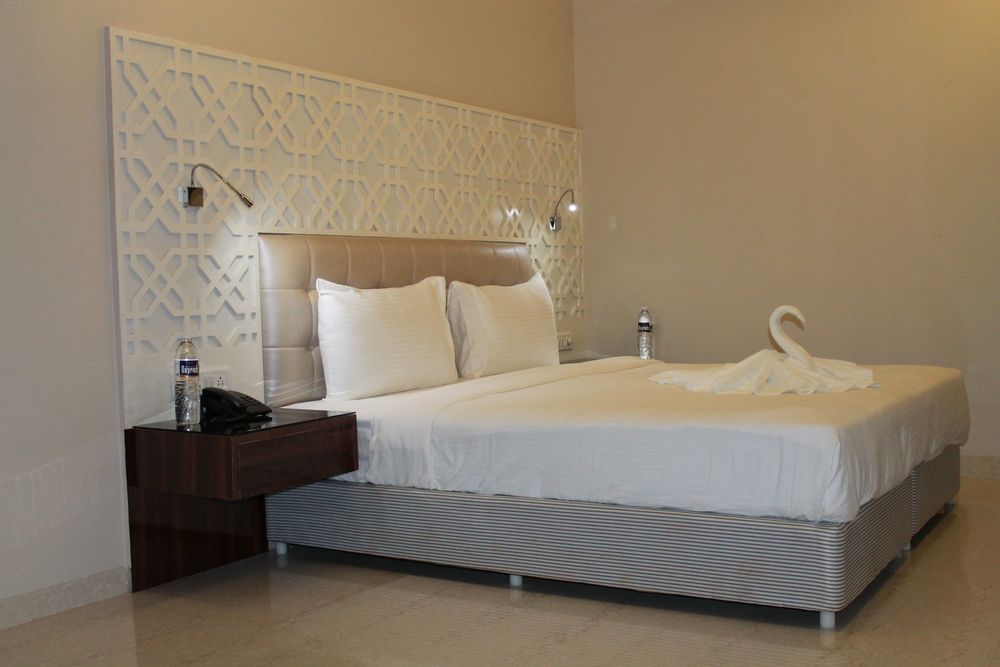 Hotel Goa Continental фото 25