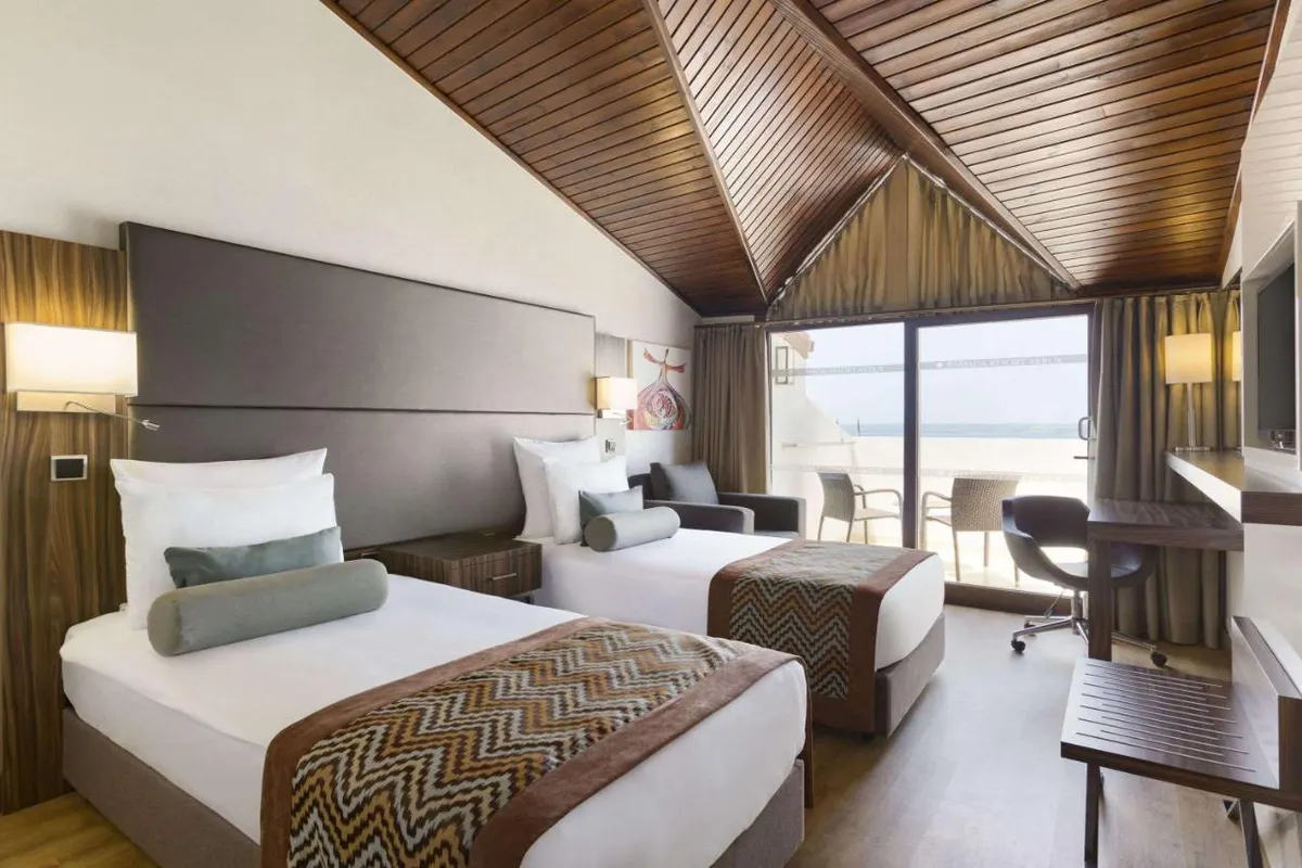 Ramada Resort by Wyndham Akbuk фото 5