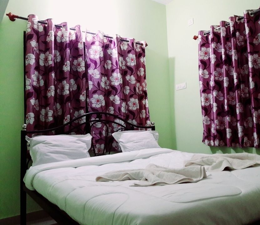 Guest House «Laxmi Holiday Homes Guesthouse» фото 6