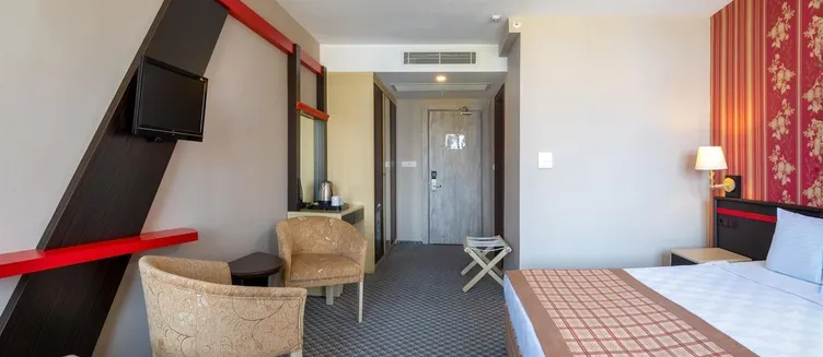 Фото отеля Senza Sunset Beach Hotel