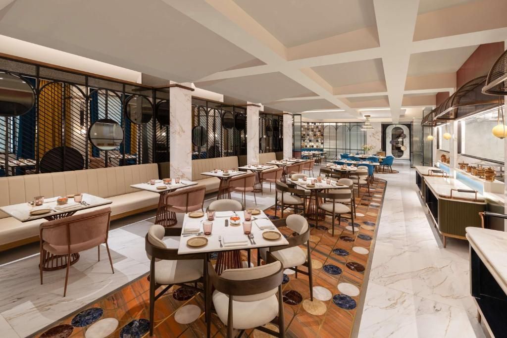 Radisson Mumbai Goregaon фото 19