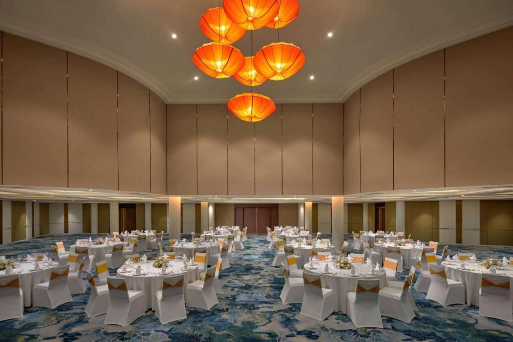 Wyndham Hoi An Royal Beachfront Resort & Villas фото 61