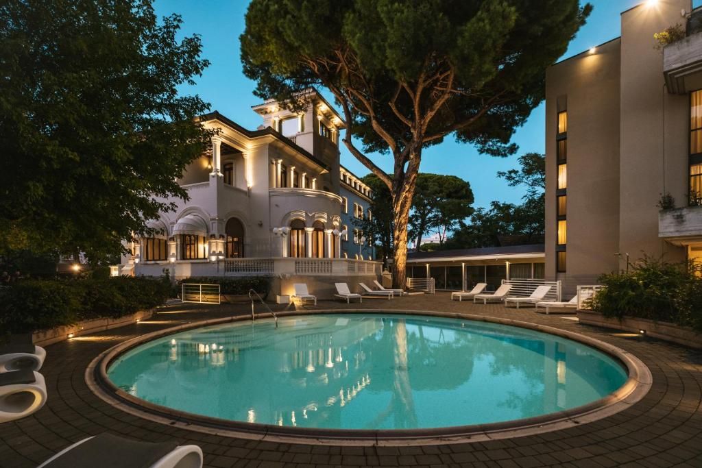 Hotel De La Ville Riccione фото 15