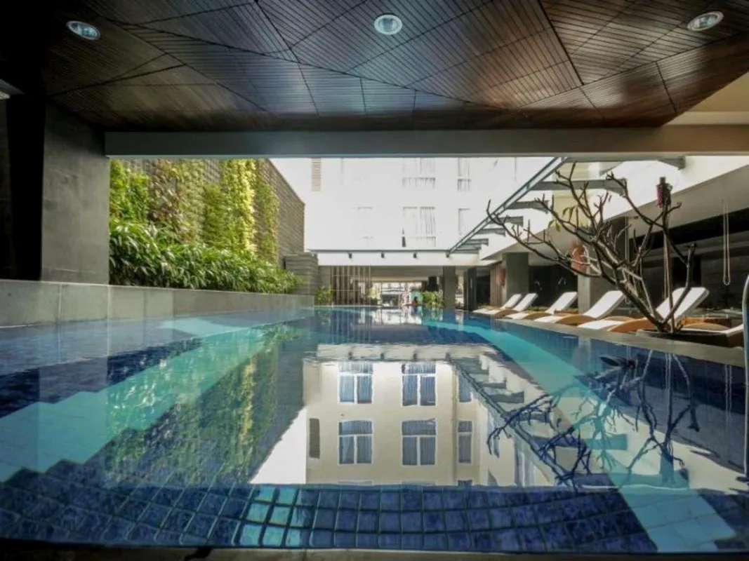 Solaris Hotel Kuta фото 25