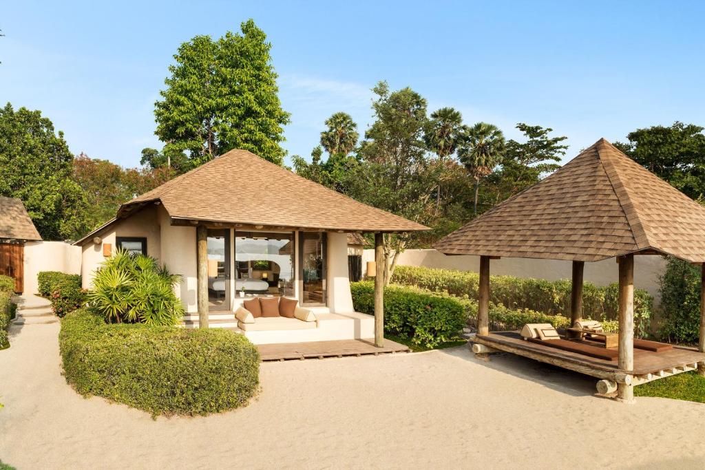 The Naka Island A Luxury Collection Resort & Spa фото 58