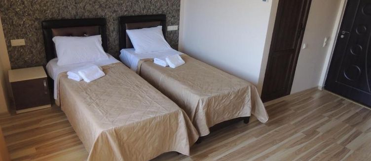 Фото отеля Hotel Iberia