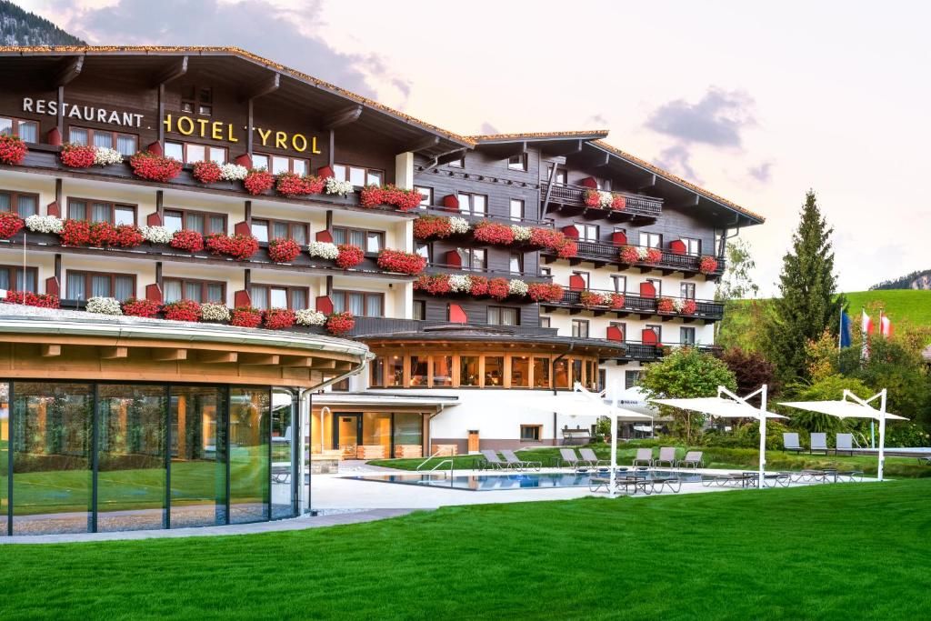 Hotel Tyrol фото 28