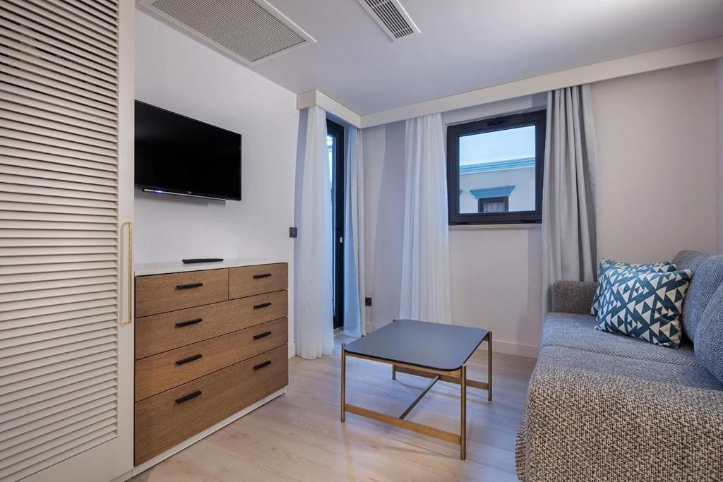 Trendy Side Beach Hotel фото 6