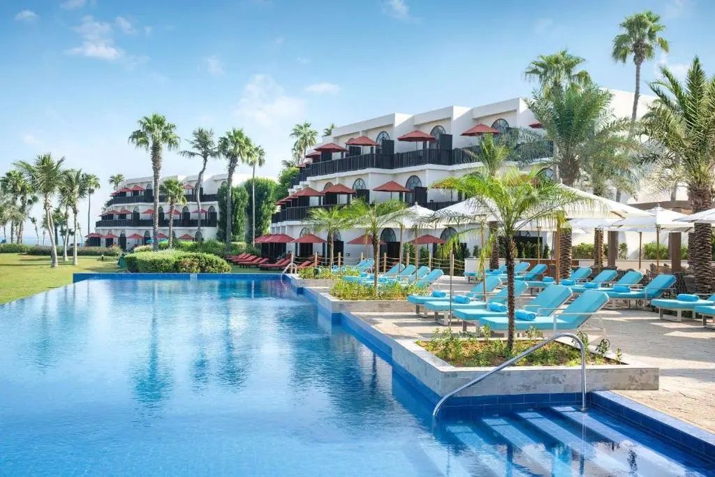 Отель JA The Resort - JA Palm Tree Court фото 0