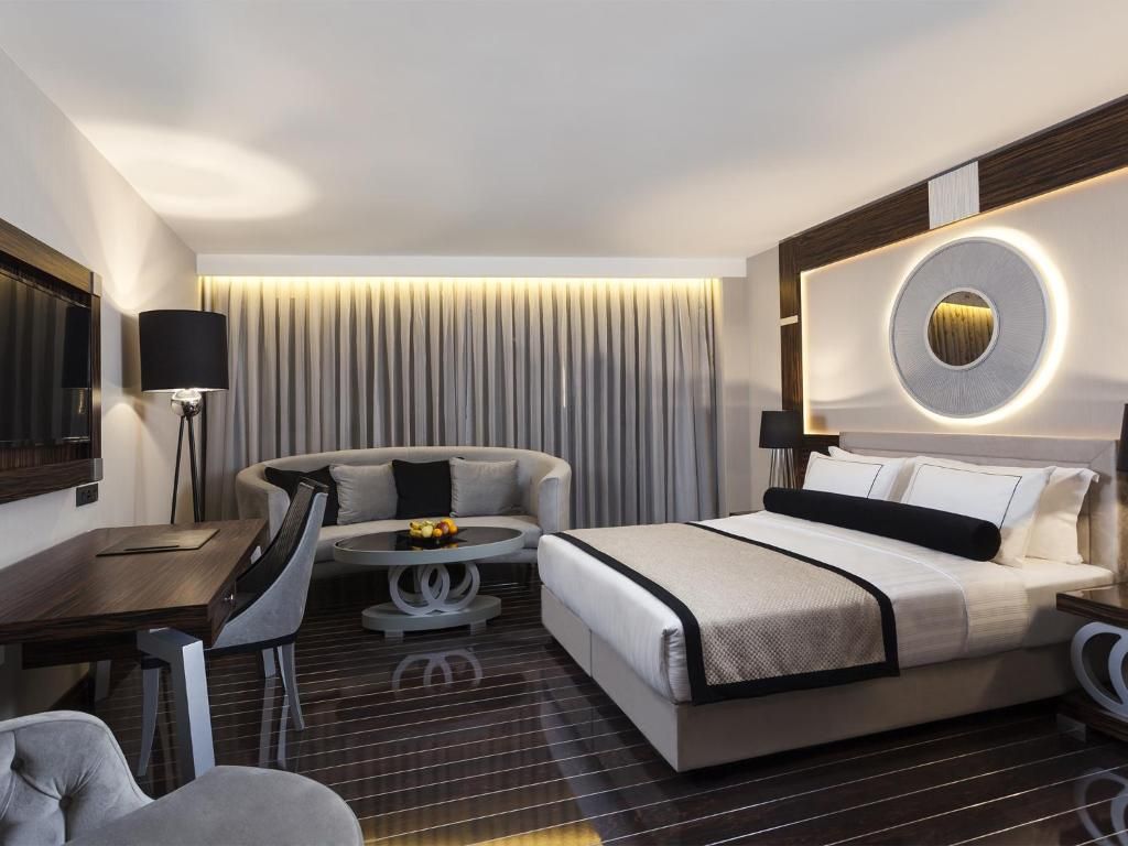Ramada Hotel & Suites by Wyndham Istanbul Sisli фото 35