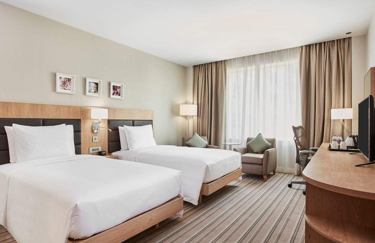 Hilton Garden Inn Dubai, Mall Avenue фото 4