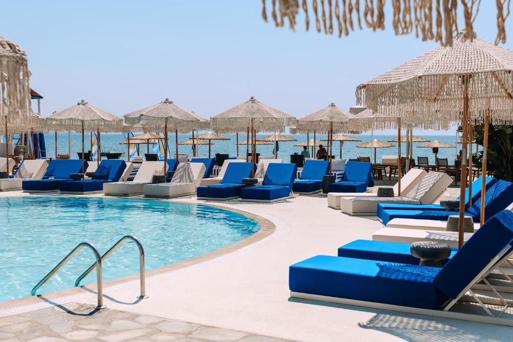 Grand Bleu Beach Resort фото 3