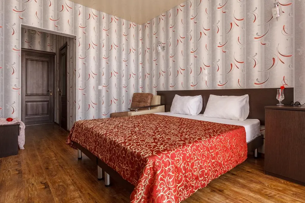 Омега фото 3