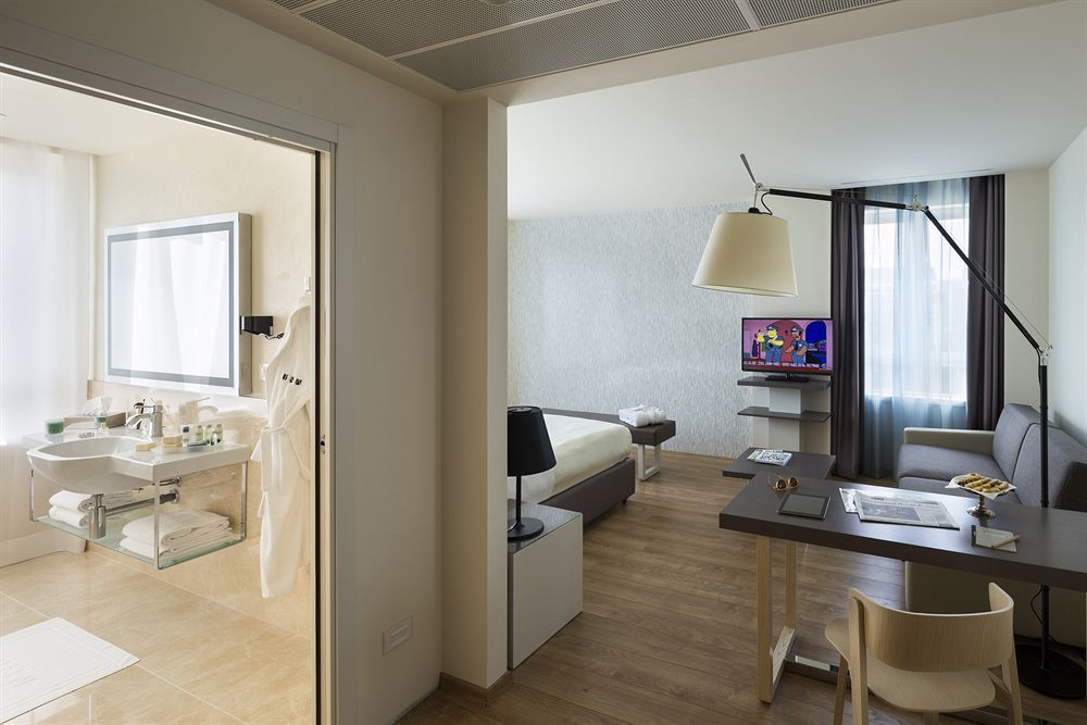 UNAHOTELS Century Milano фото 35