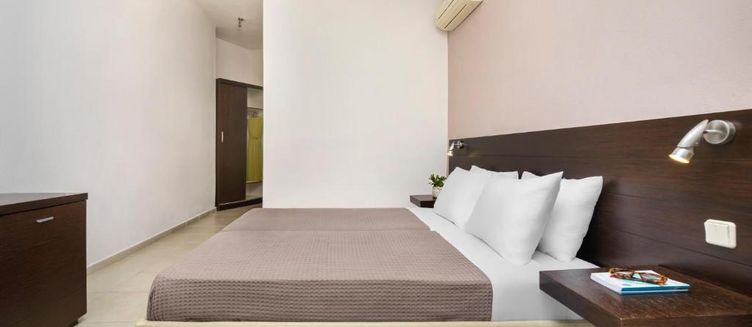 Фото отеля Ohana Hotel