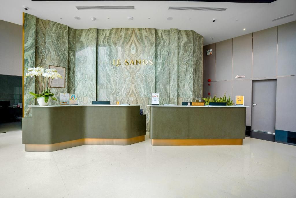 Le Sands Oceanfront фото 21