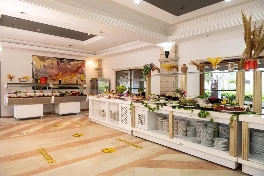 Tiana Beach Resort фото 6