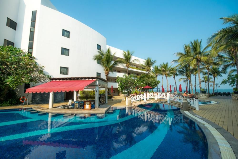 The Imperial Hua Hin Beach Resort фото 21