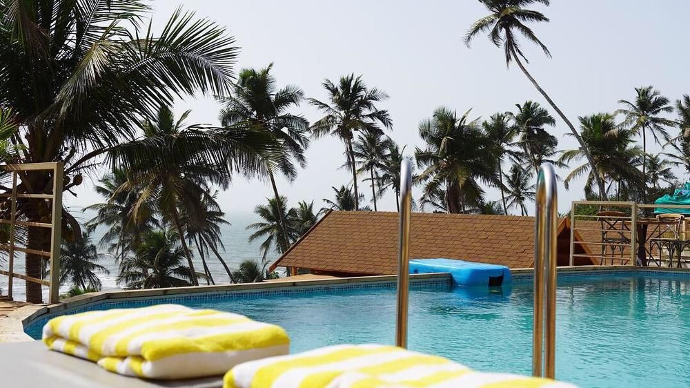 Larive Beach Resort фото 9