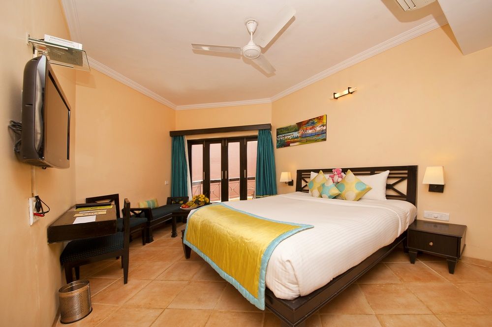The Baga Marina Beach Resort фото 24