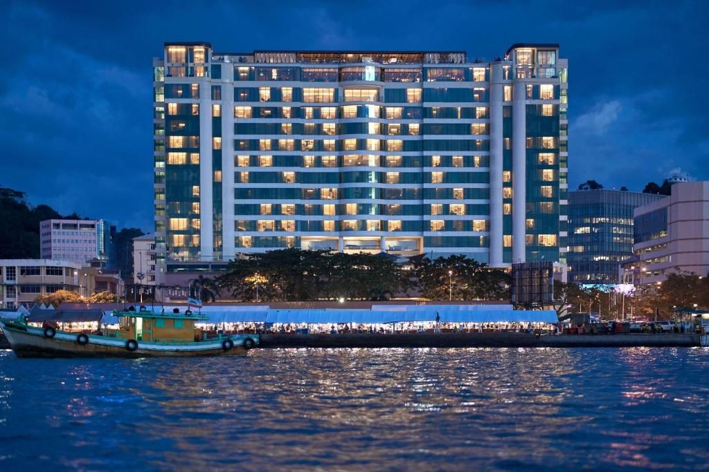 Le Meridien Kota Kinabalu фото 44