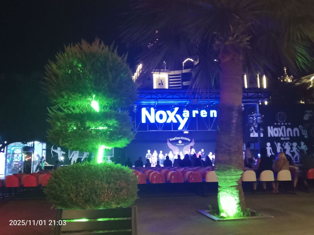 NoxInn Deluxe Hotel фото 79