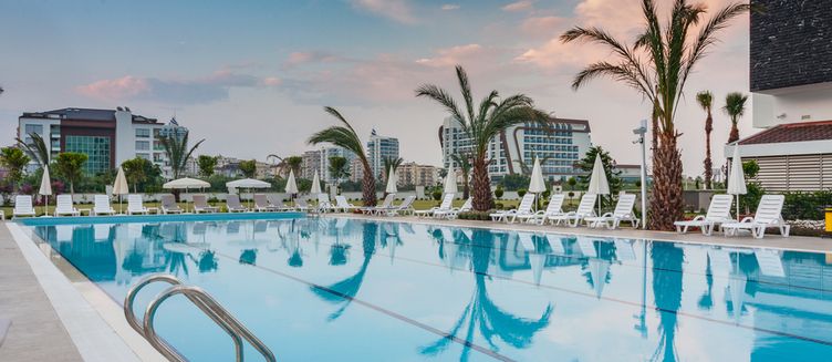 Фото отеля Graf Victor Hotel