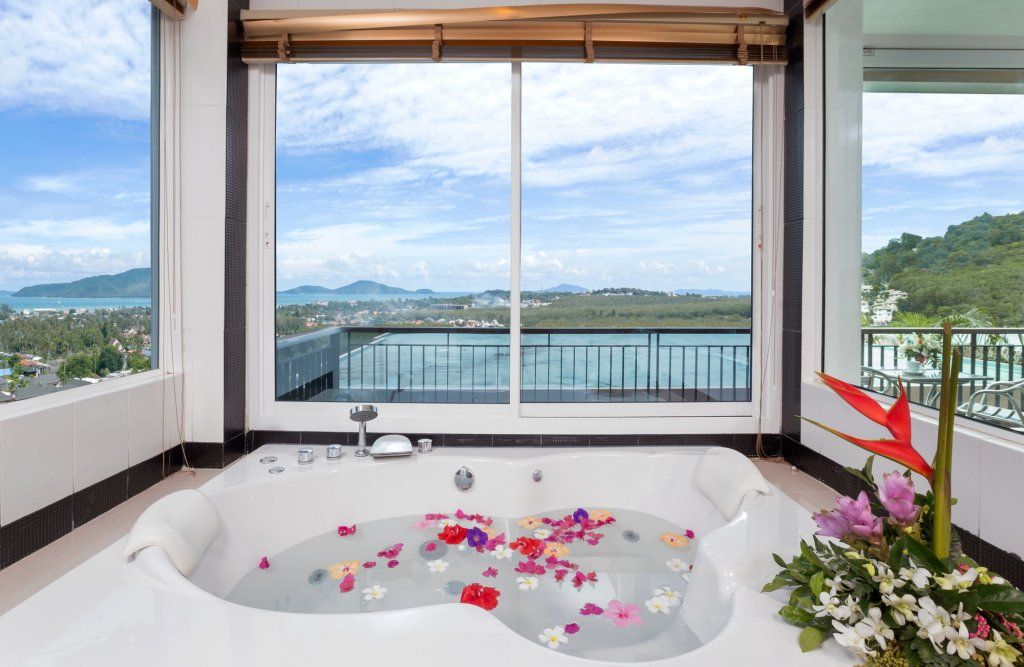The View Rawada Phuket фото 36