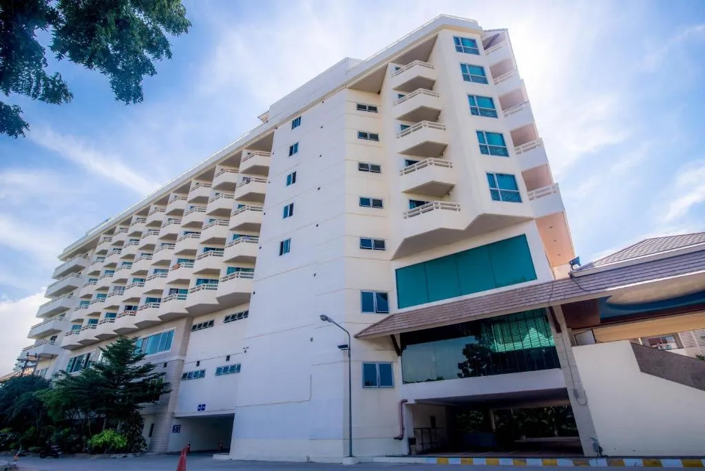 Sea Breeze Jomtien Resort фото 71