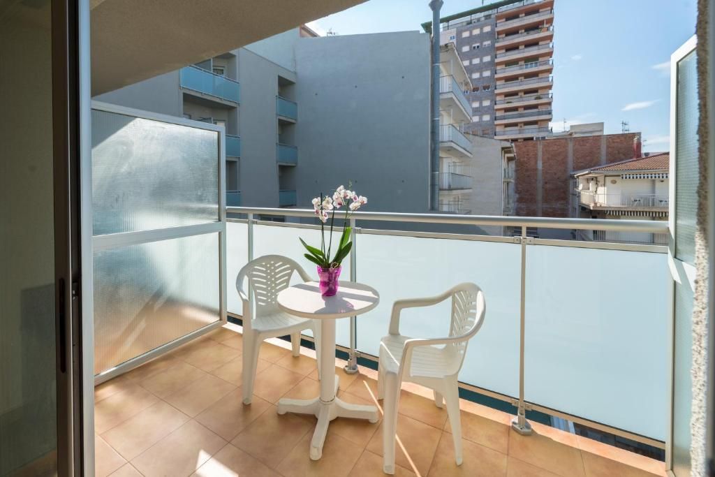 4R Hotel Miramar Calafell фото 35