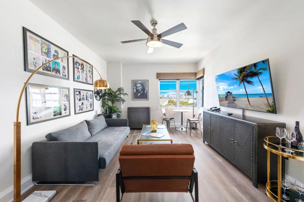The National Hotel, An Adult Only Oceanfront Resort фото 27