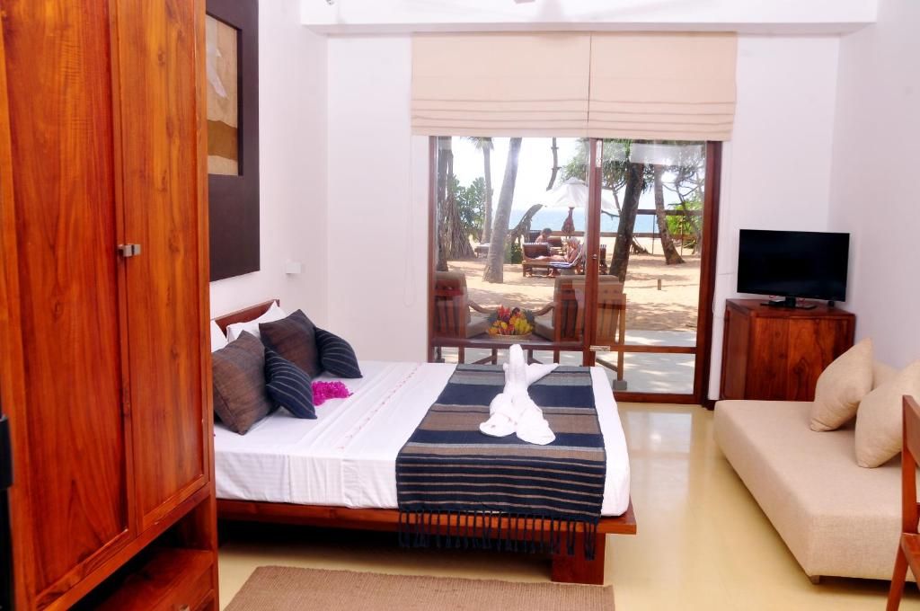 Pandanus Beach Resort & Spa фото 56