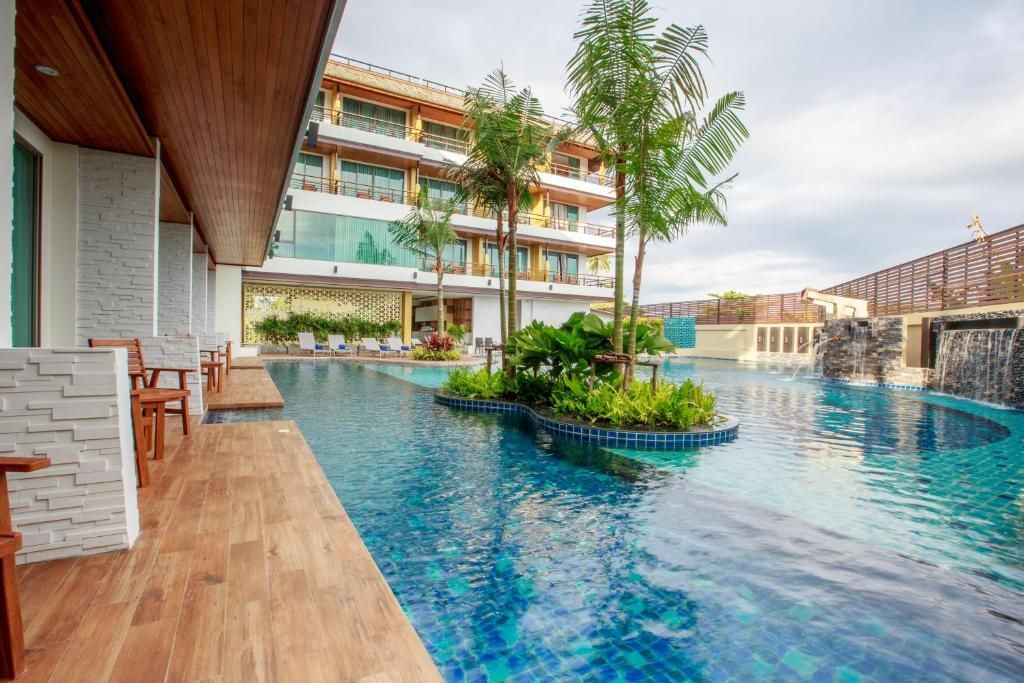Aqua Resort Phuket фото 7