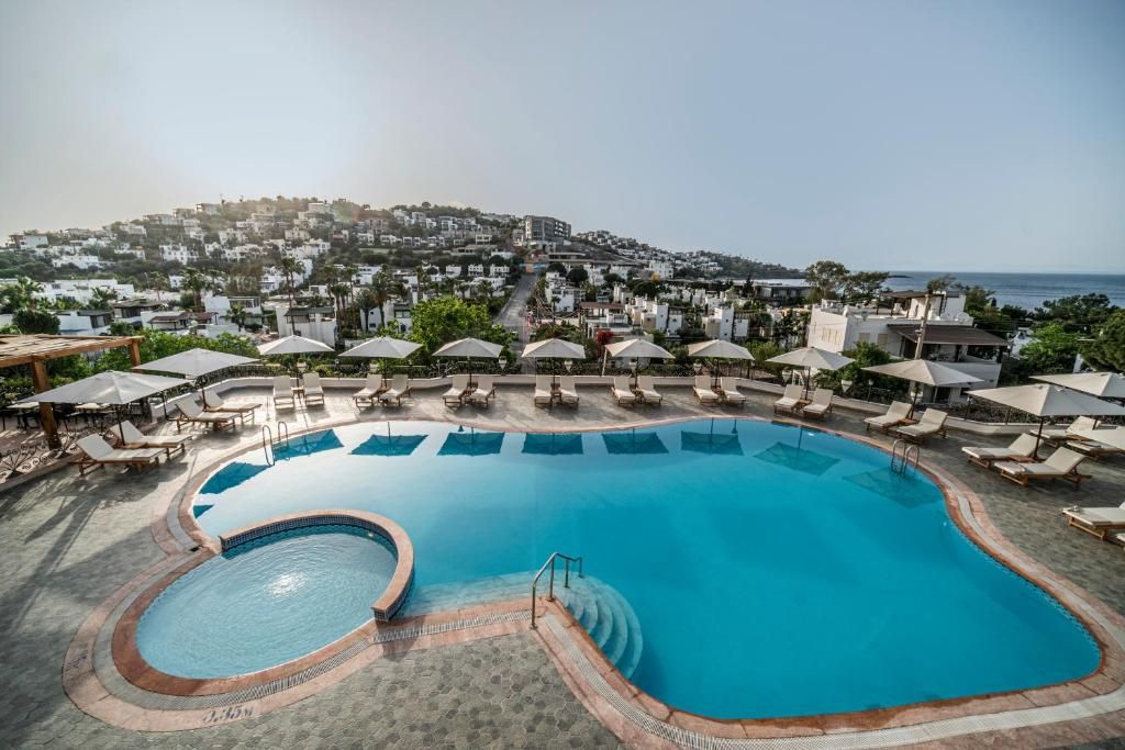 Elementa Luxury Boutique Hotel (Adults Only) фото 4