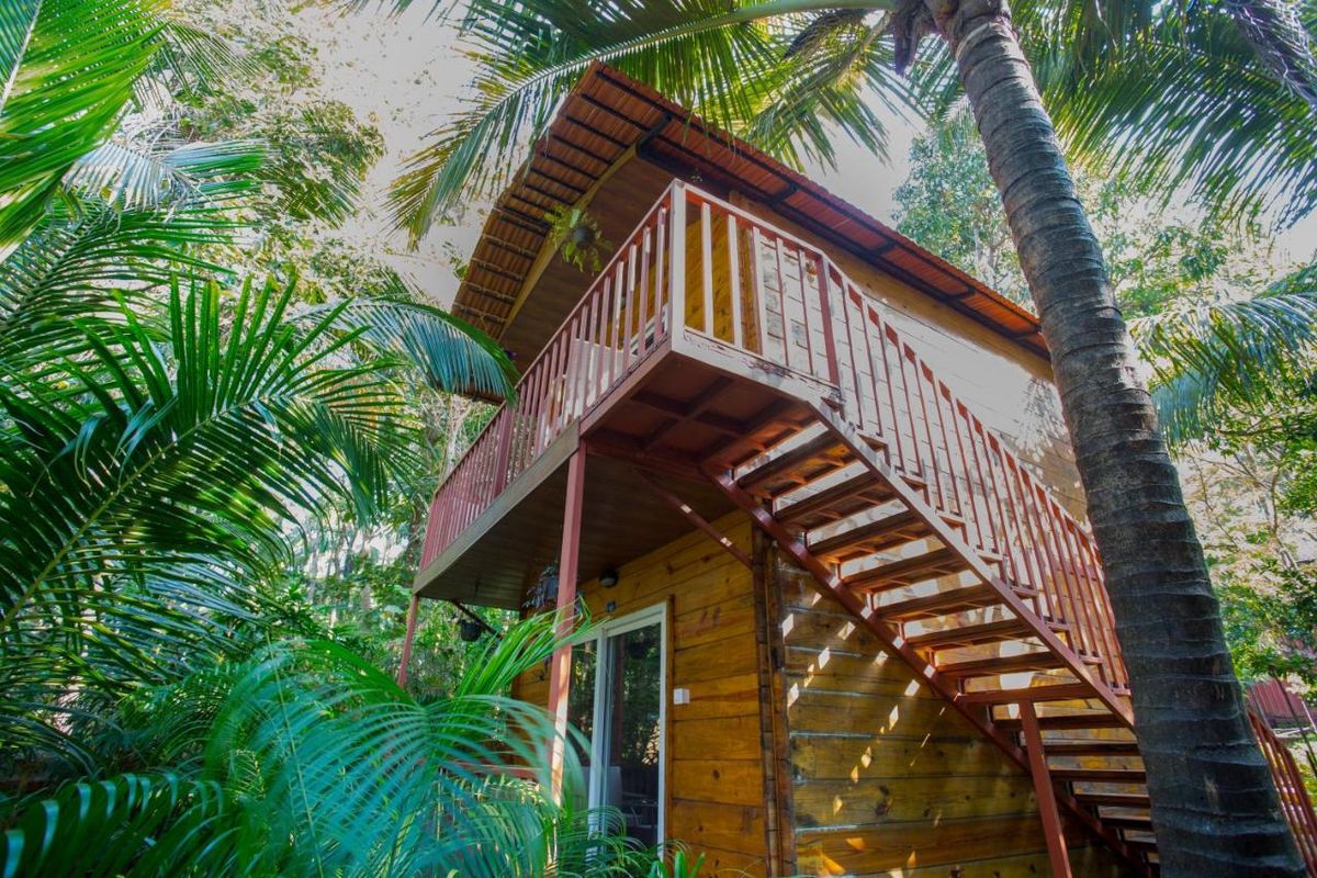 Хостел «Mariners Bay Resort» фото 13