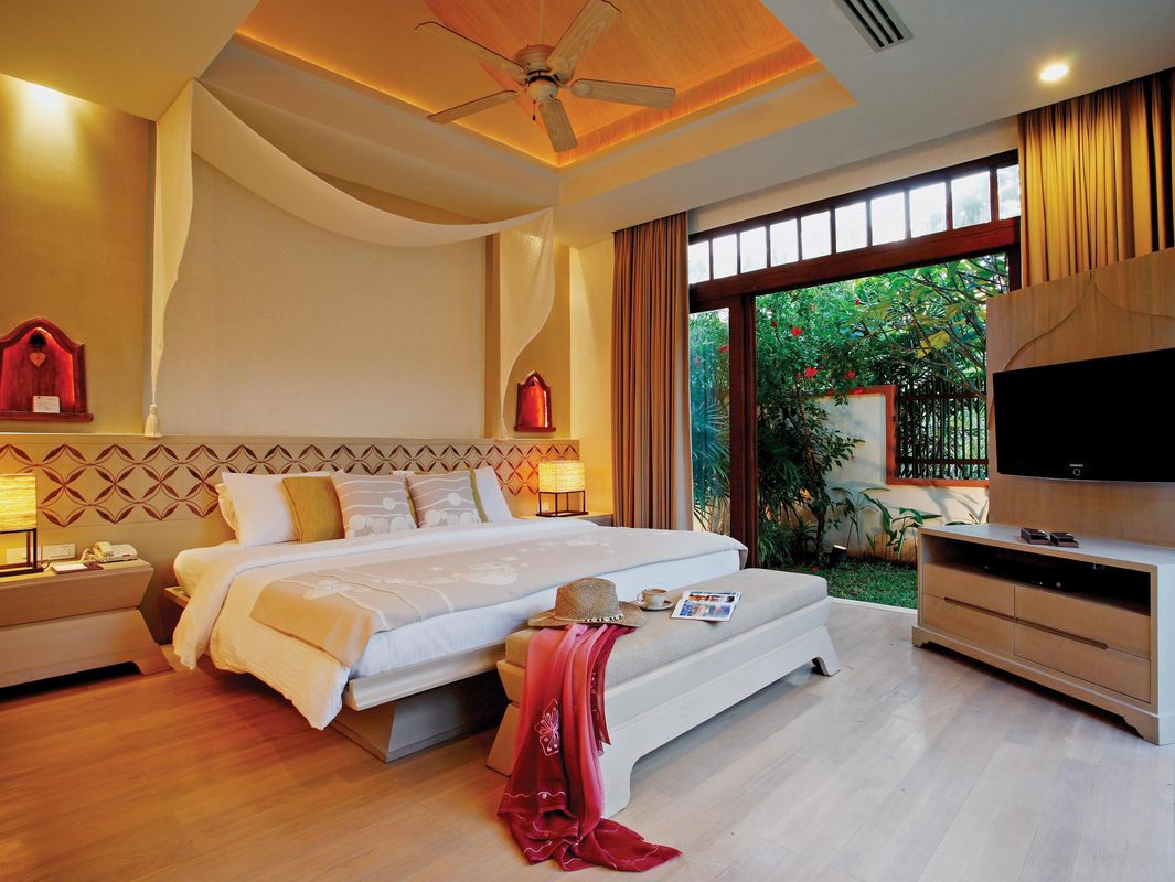 Melati Beach Resort & Spa фото 45