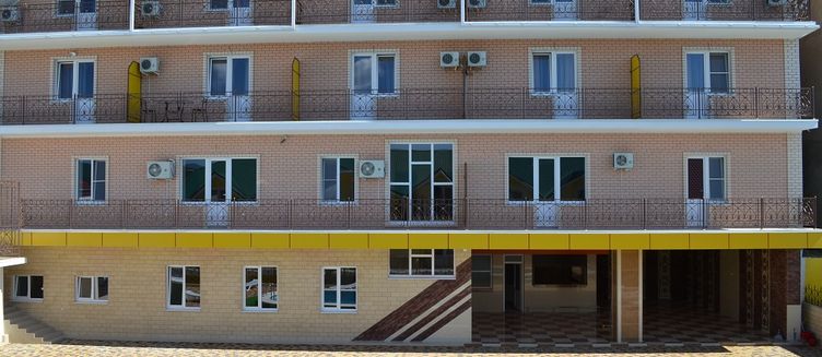 Фото отеля Лев