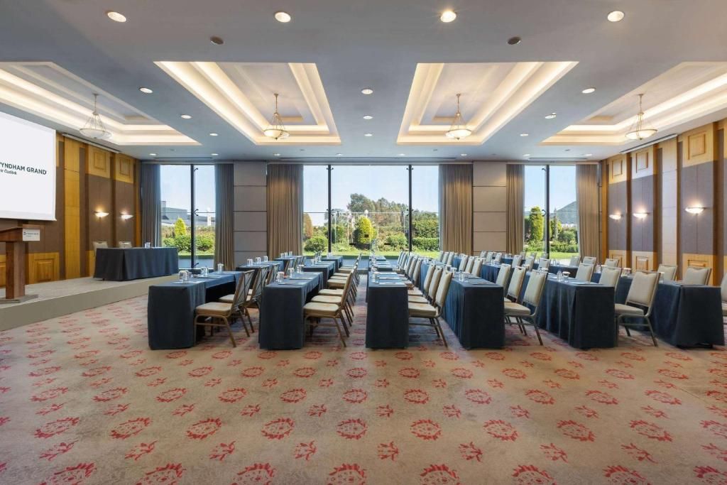 Wyndham Grand İzmir Özdilek фото 14