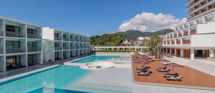 Фото отеля Patong Beach Hotel by See2Sea
