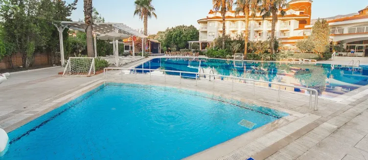 Фото отеля FUN&SUN Smart Lurea Beach