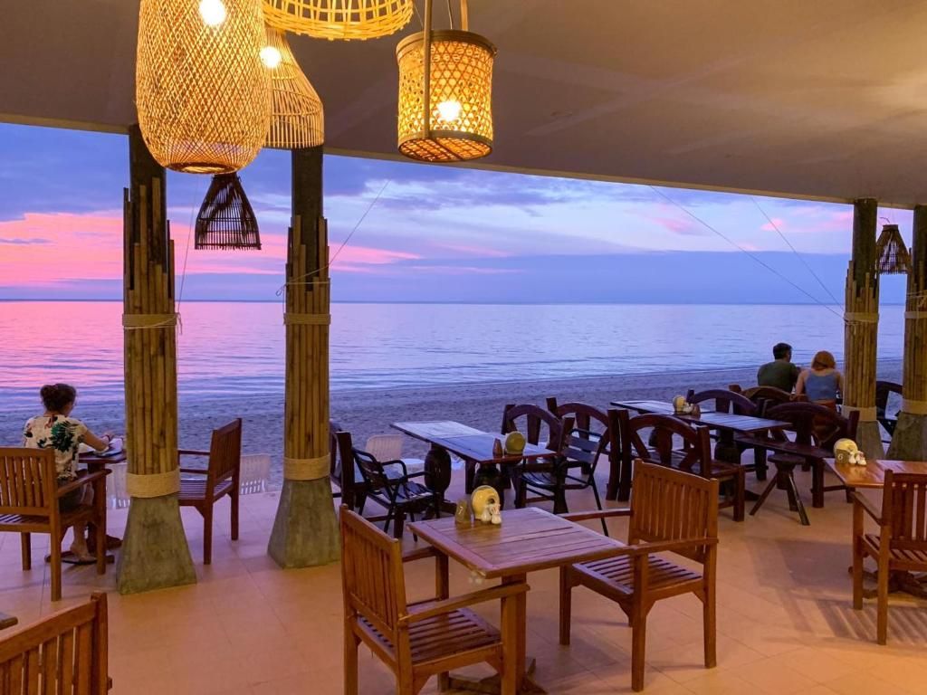 Lanta Casuarina Beach Resort фото 82