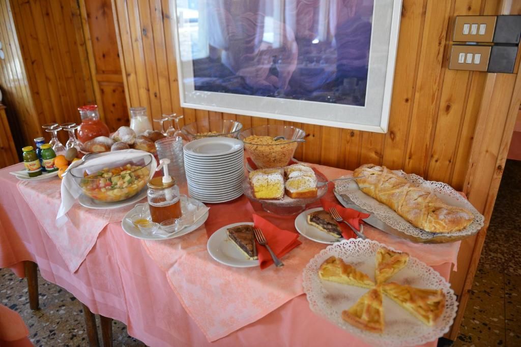 Gufo Hotel Bormio фото 17