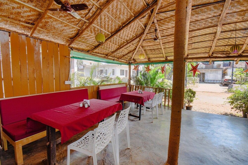 Yogi Tree Beach Resort And Cafe фото 6