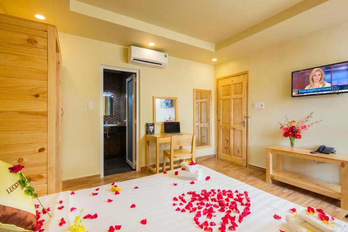 Lucky Phu Quoc Hotel фото 6