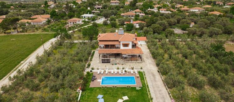 Фото отеля Kalisun Pool House by Georgalas