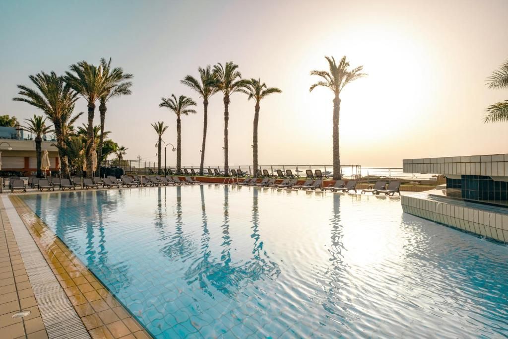 Qawra Palace Hotel фото 15