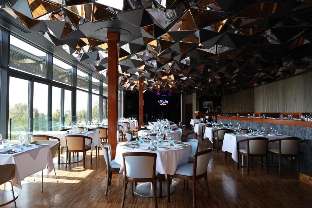 Sheraton Istanbul Atakoy Hotel фото 34