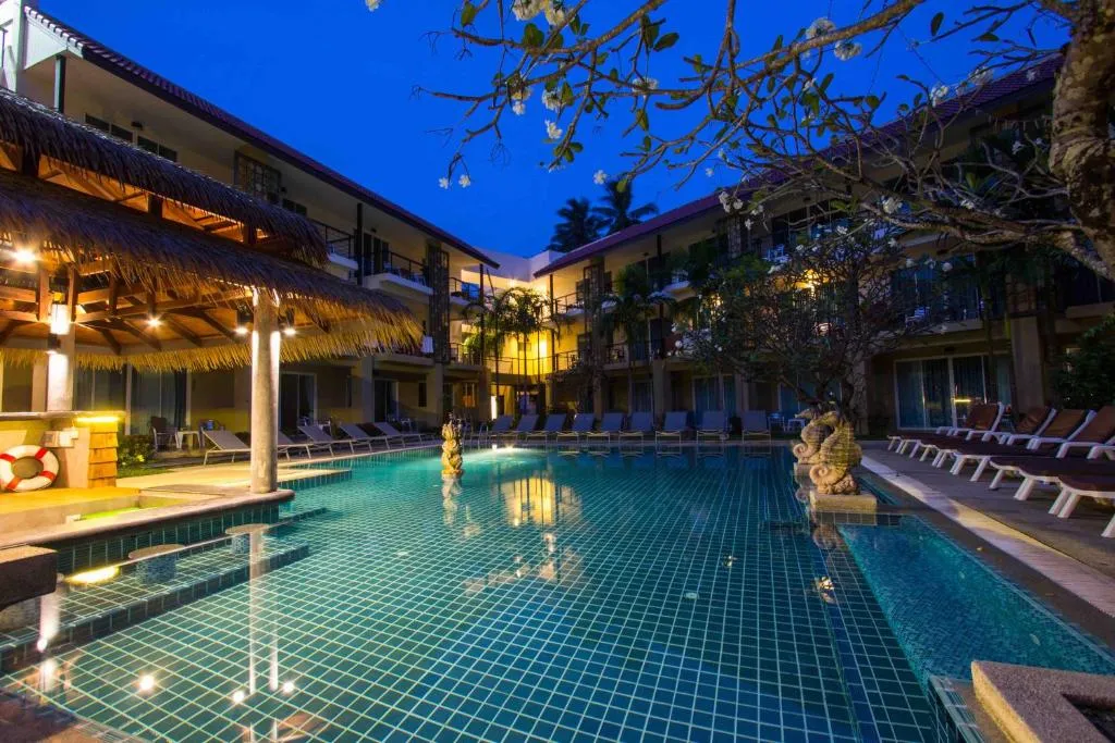 Baan Karon Resort фото 43