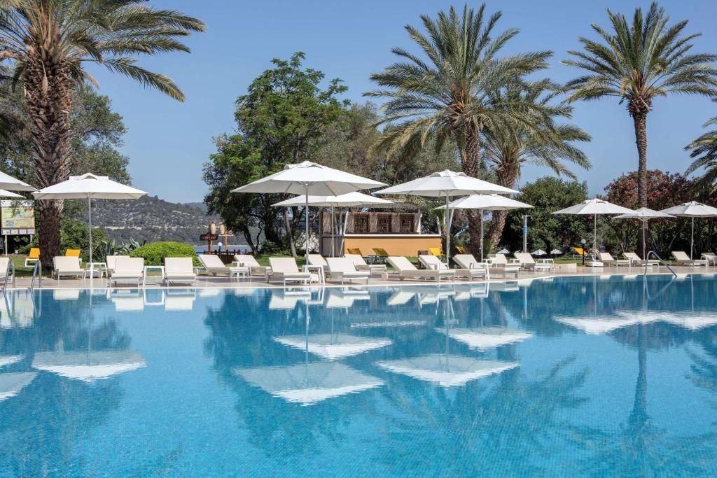 DoubleTree by Hilton Bodrum Isil Club Resort фото 98
